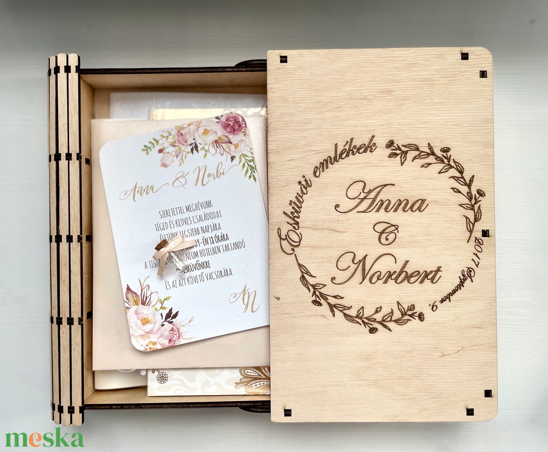 Egyedi gravírozott esküvői emlékdoboz (könyv formájú) - esküvő - emlék & ajándék - doboz - Meska.hu Egyedi gravírozott esküvői emlékdoboz (könyv formájú) - esküvő - emlék & ajándék - doboz - Meska.hu