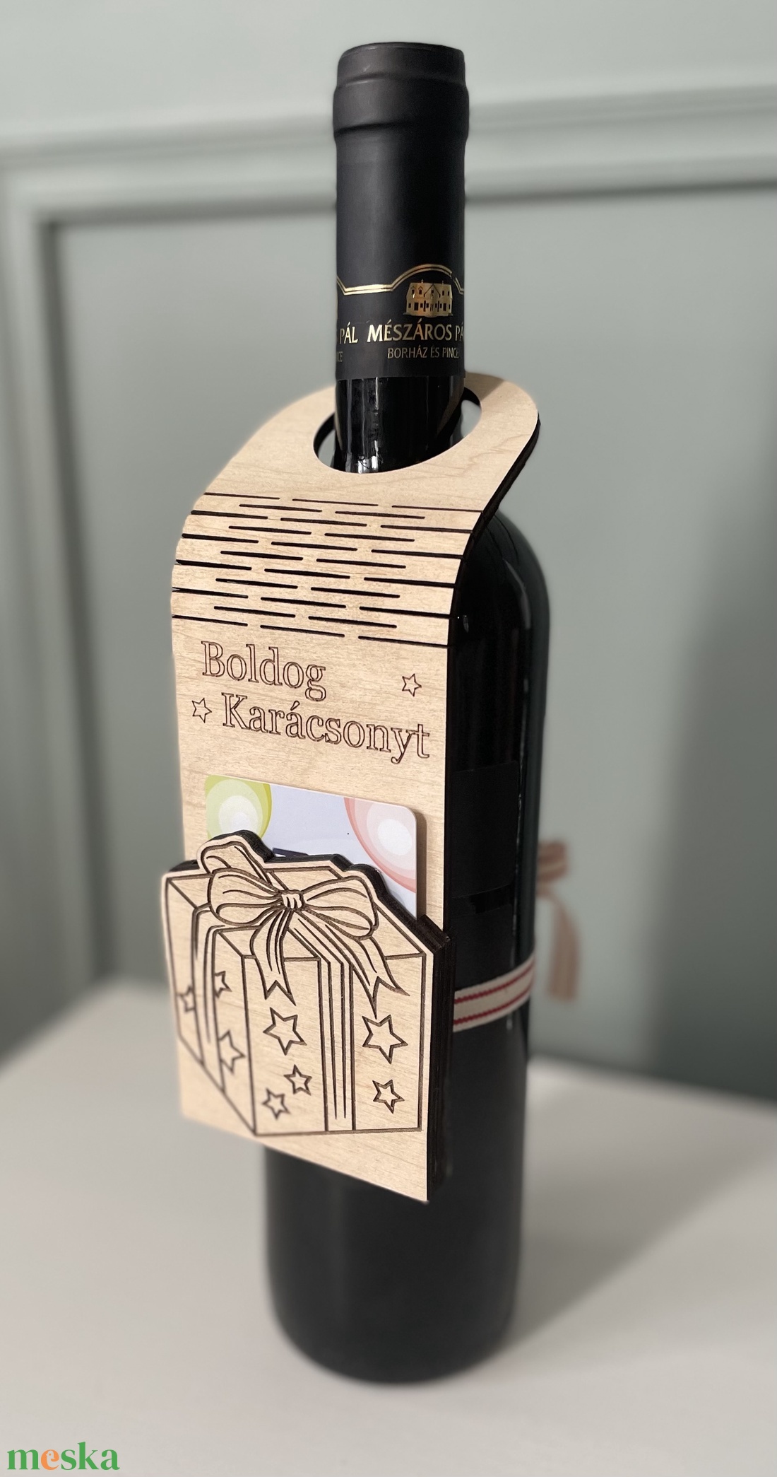 Fa ajándékkártya tartó italos üveg nyakára - karácsony - karácsonyi ajándékozás - karácsonyi képeslap, üdvözlőlap, ajándékkísérő - Meska.hu Fa ajándékkártya tartó italos üveg nyakára - karácsony - karácsonyi ajándékozás - karácsonyi képeslap, üdvözlőlap, ajándékkísérő - Meska.hu