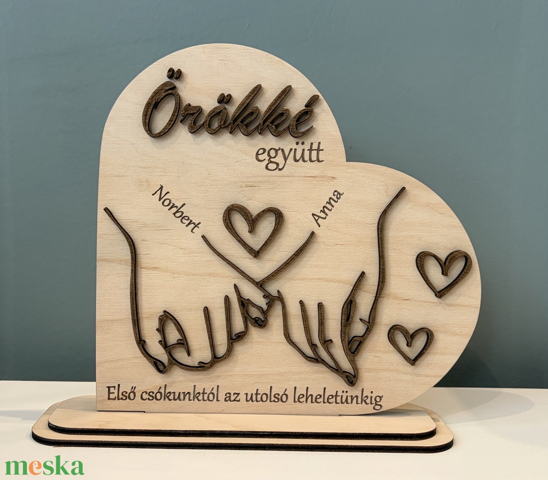 Személyre szabható fa szív dekoráció Valentin-napra - otthon & életmód - dekoráció - asztal és polc dekoráció - asztaldísz - Meska.hu