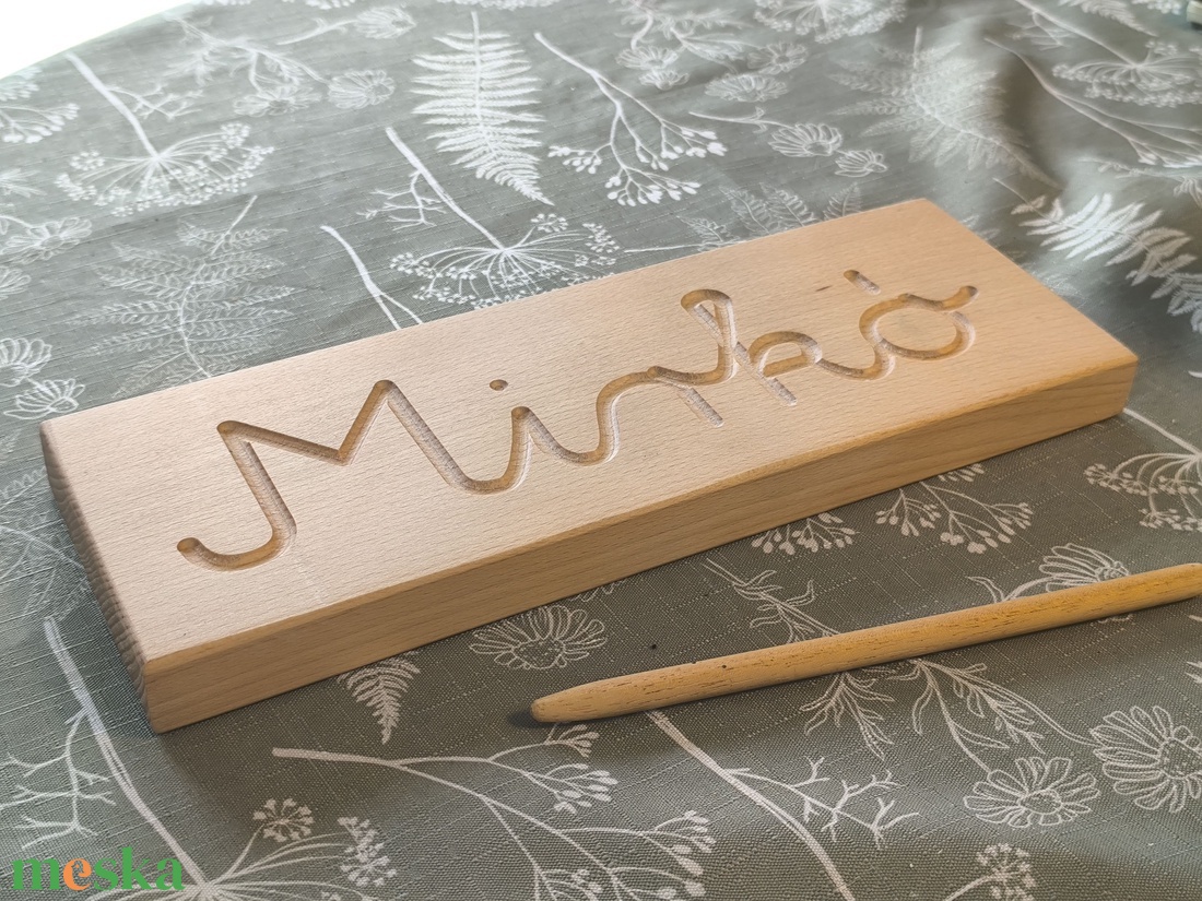 Egyedi Névgyakorló Tábla - Kétoldalas (Írott/Nyomtatott) - Tömör Bükkfa � Montessori - játék & sport - készségfejlesztő és logikai játék - oktató játékok - Meska.hu