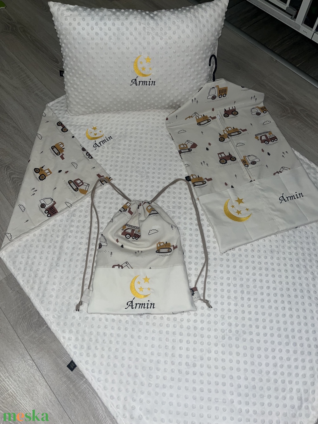 4 részes ovis szett ágynemű + ovis zsák + tornazsák - játék & sport - ovis felszerelés - ovis szett - Meska.hu