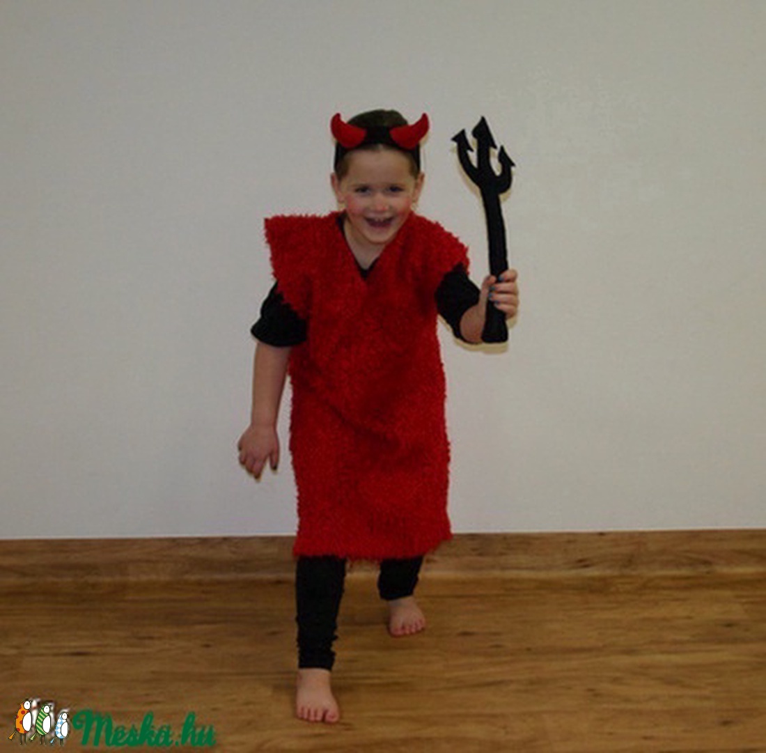 Ördög jelmez  -  - Meska.hu