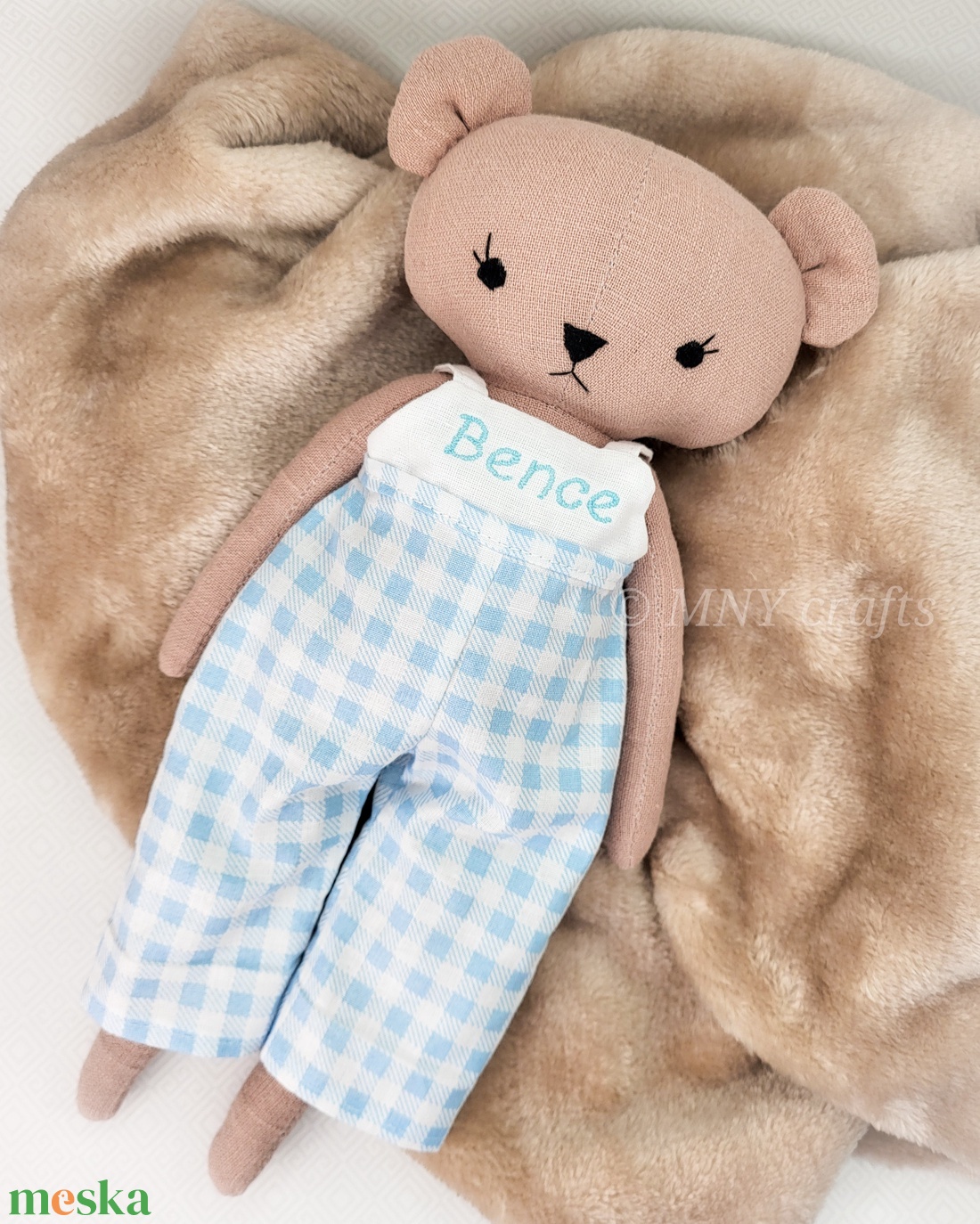 Textil mini állatka hímzett ruhával - játék & sport - plüssállat & játékfigura - maci - Meska.hu