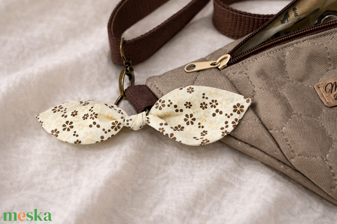Világos barna nagy Moonlight belt bag - táska & tok - övtáska - Meska.hu