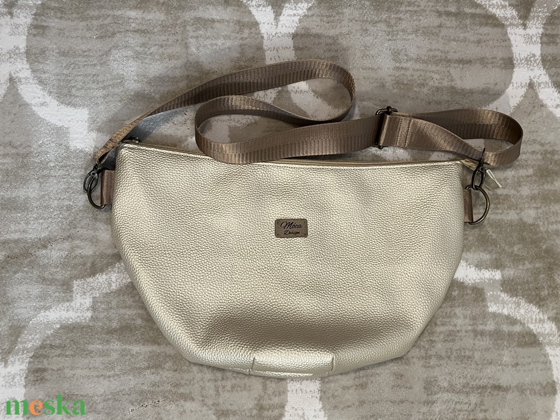 Luna bag világos barna metál fényű - táska & tok - kézitáska & válltáska - vállon átvethető táska - Meska.hu