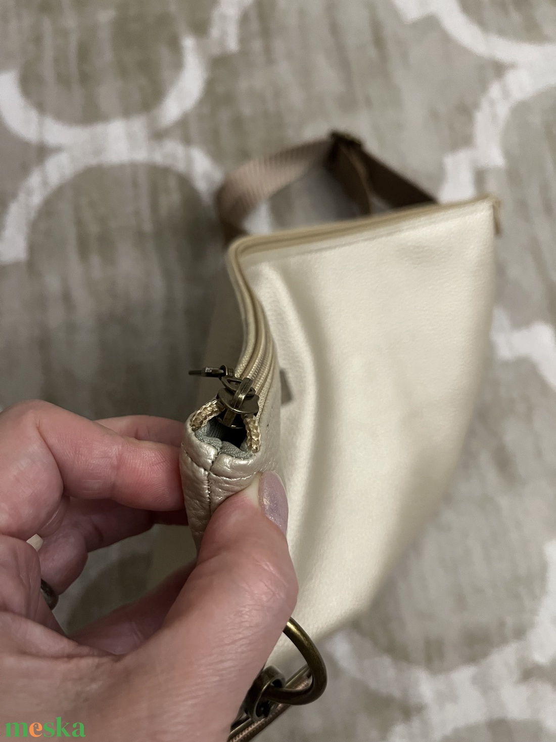 Luna bag világos barna metál fényű - táska & tok - kézitáska & válltáska - vállon átvethető táska - Meska.hu