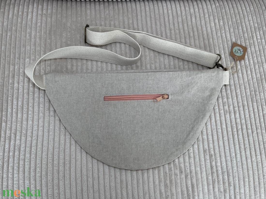 Moonlight festői virágos belt bag - táska & tok - kézitáska & válltáska - vállon átvethető táska - Meska.hu