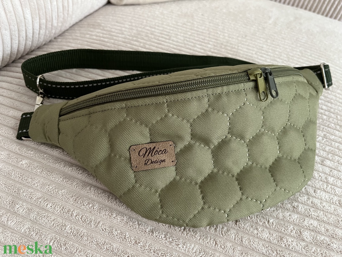 Simple belt bag zöld - táska & tok - övtáska - Meska.hu
