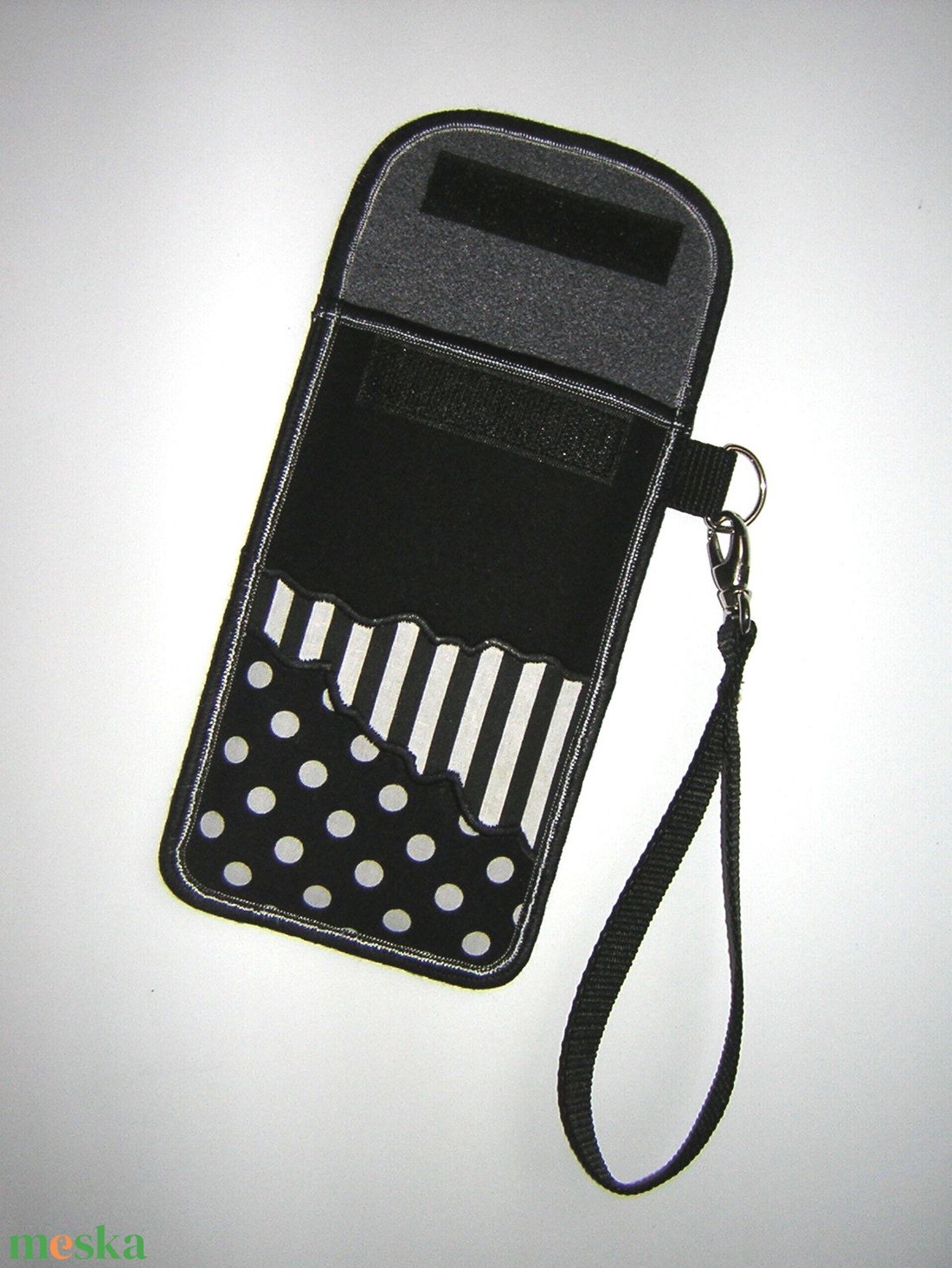 Mobiltok kis csuklótáska plus-os méretű okostelefonhoz XL-es telefon tartó tok - táska & tok - kézitáska & válltáska - Meska.hu