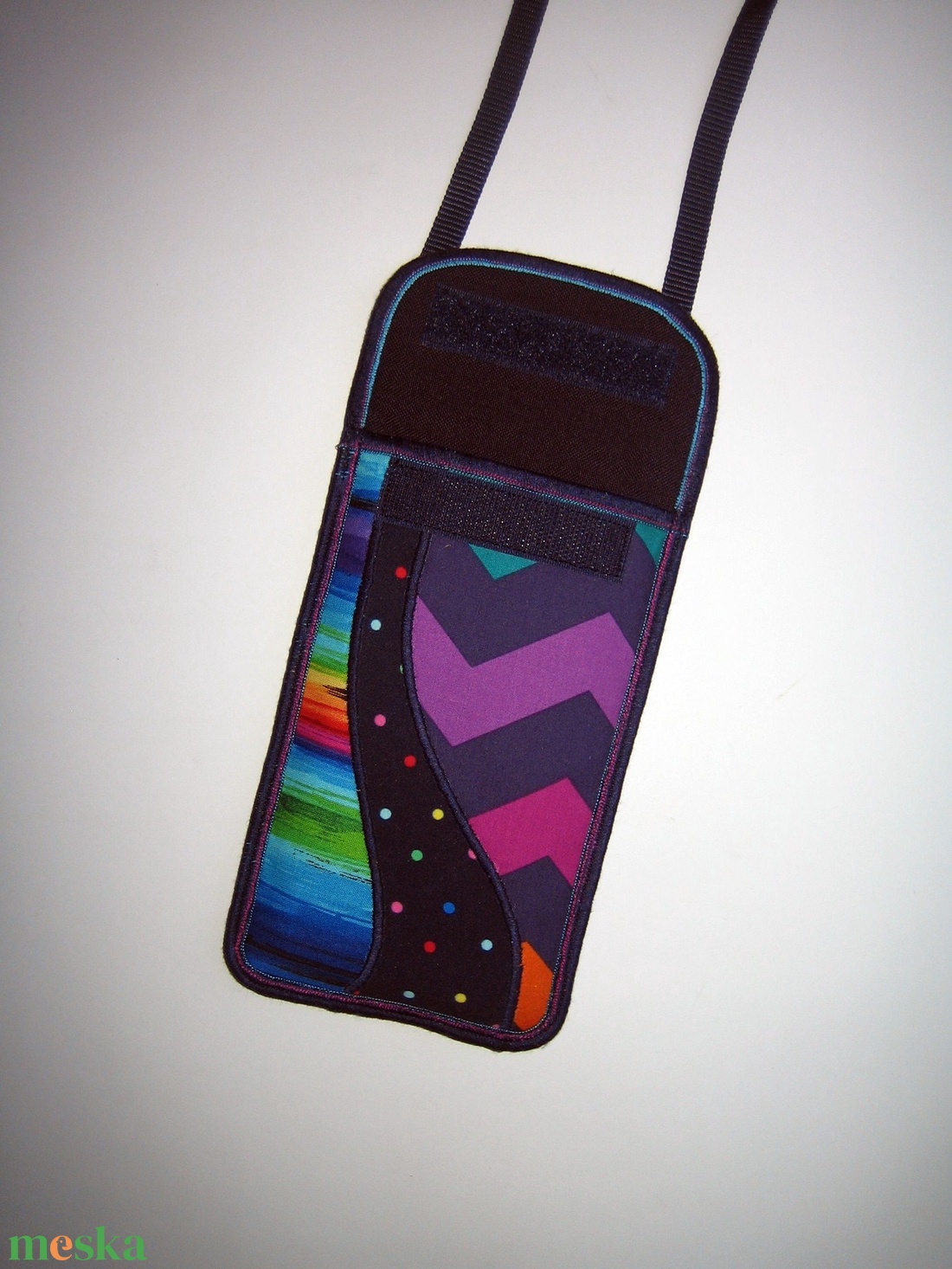 Telefon Tok állítható pánttal XL telefon tartó Nyakba akasztható kistáska sötétkék-színes - táska & tok - pénztárca & más tok - telefontok - Meska.hu Telefon Tok állítható pánttal XL telefon tartó Nyakba akasztható kistáska sötétkék-színes - táska & tok - pénztárca & más tok - telefontok - Meska.hu