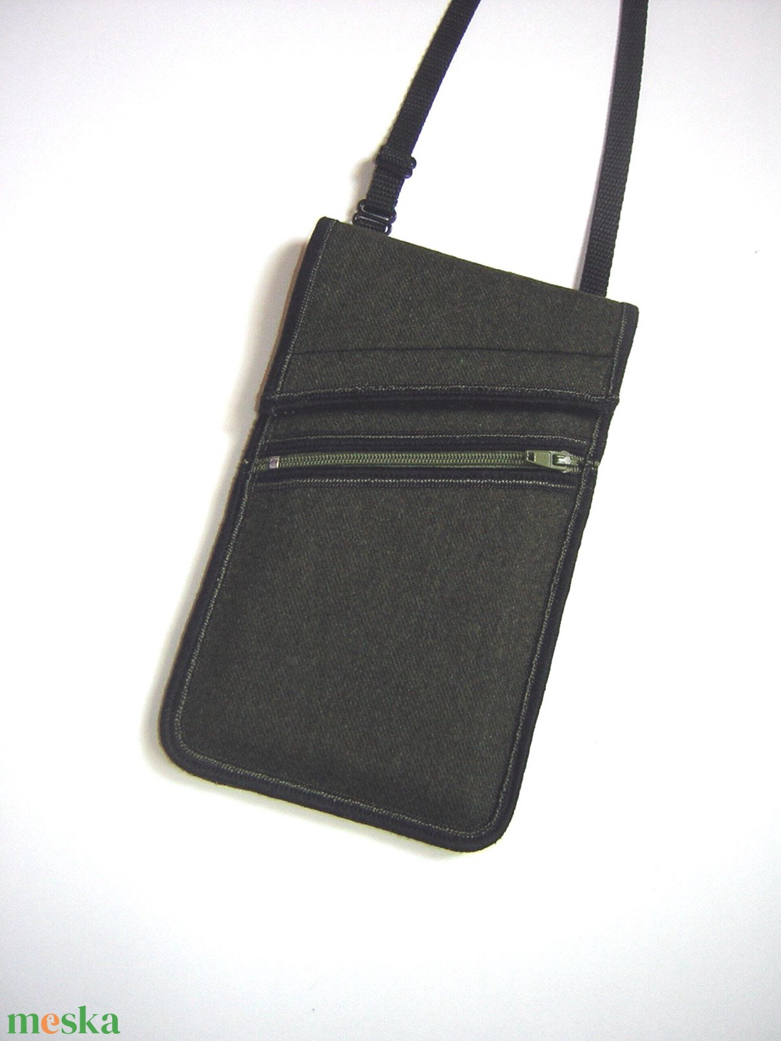 Telefontok kártyatartó kis zsebbel Nyakba akasztható elegáns kistáska khaki - táska & tok - pénztárca & más tok - telefontok - Meska.hu Telefontok kártyatartó kis zsebbel Nyakba akasztható elegáns kistáska khaki - táska & tok - pénztárca & más tok - telefontok - Meska.hu