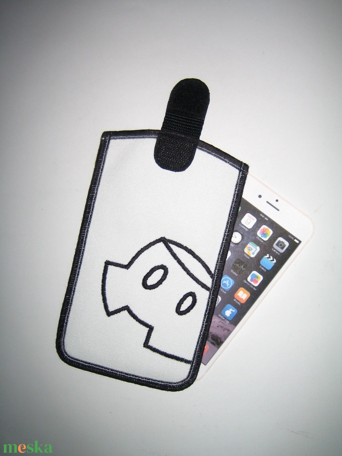 Mobiltok XL telefon tartó absztrakt Mickey Mouse fehér-fekete - táska & tok - pénztárca & más tok - telefontok - Meska.hu