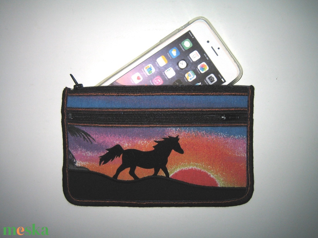 Mobiltok cipzáros zsebbel XL telefon tartó lovas neszi pénztárca Ló naplementében - táska & tok - pénztárca & más tok - telefontok - Meska.hu