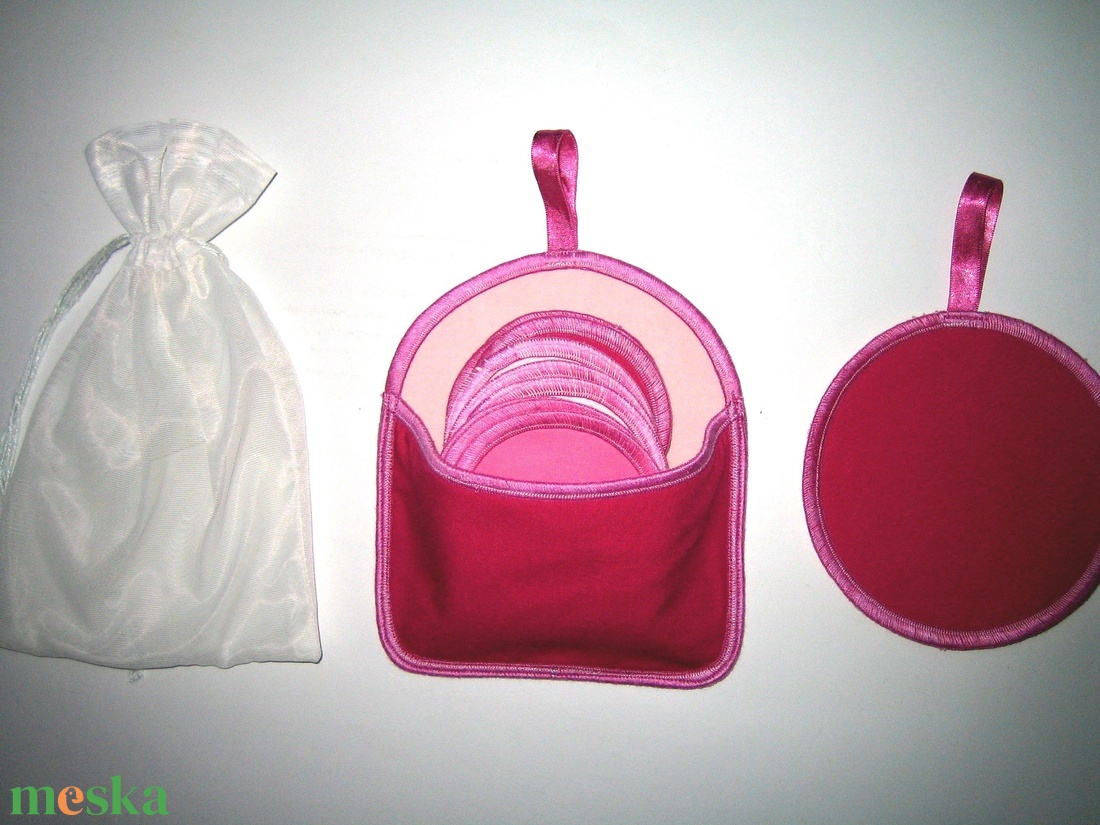 10 db Arctisztító korong tárolóval és mosózsákkal mosható-NoWaste a rózsaszín 3 árnyalata - szépségápolás - arcápolás - arctisztító korong - Meska.hu