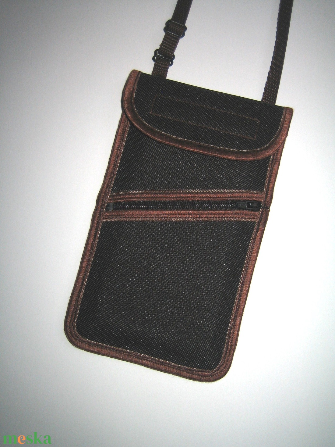 Esőálló zsebes mobiltok  Plus-os méretű telefonokhoz  állítható pántos kistáska - táska & tok - pénztárca & más tok - telefontok - Meska.hu