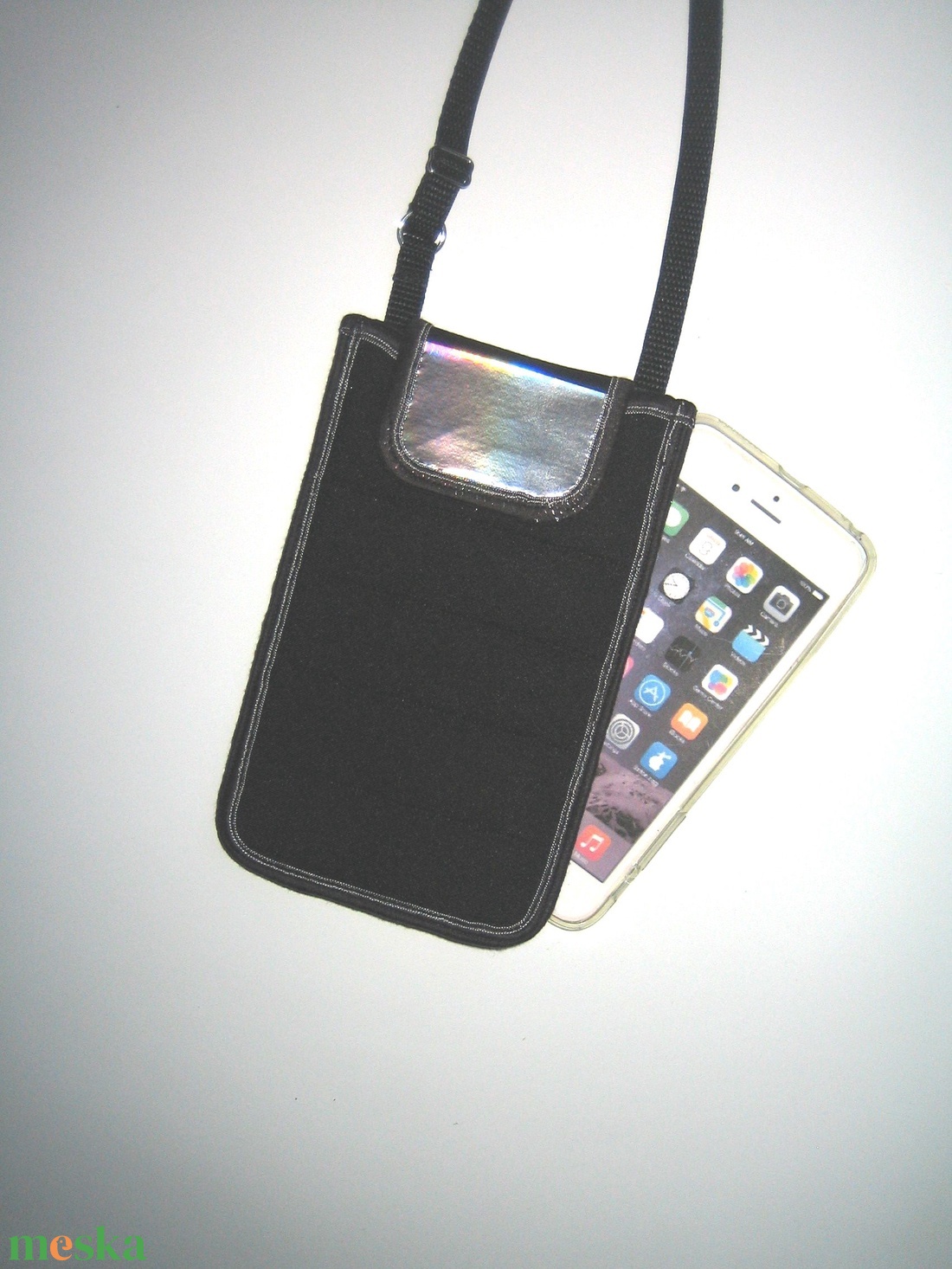 Steppelt Mobiltok nagy méretű telefonokhoz szabályozható pántos kistáska fekete-ezüst - táska & tok - pénztárca & más tok - telefontok - Meska.hu Steppelt Mobiltok nagy méretű telefonokhoz szabályozható pántos kistáska fekete-ezüst - táska & tok - pénztárca & más tok - telefontok - Meska.hu