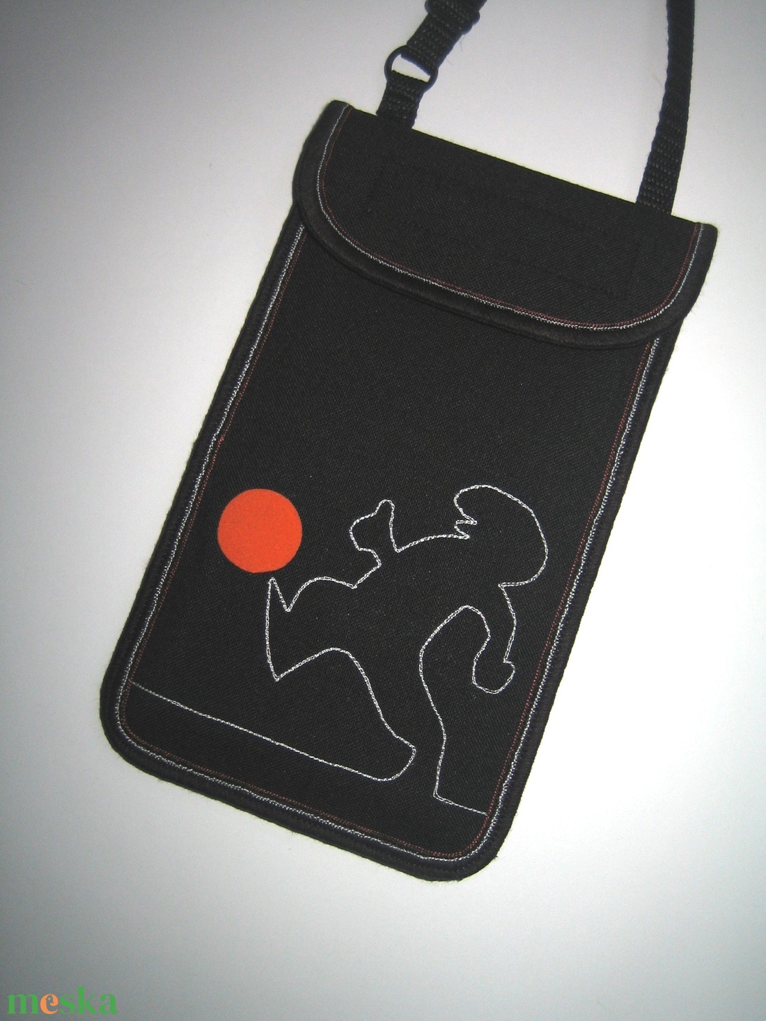 Menő Manó Mobiltok állítható pánttal  XL telefon tartó Nyakba is akasztható kistáska Vonalember #mobiltok - táska & tok - pénztárca & más tok - telefontok - Meska.hu