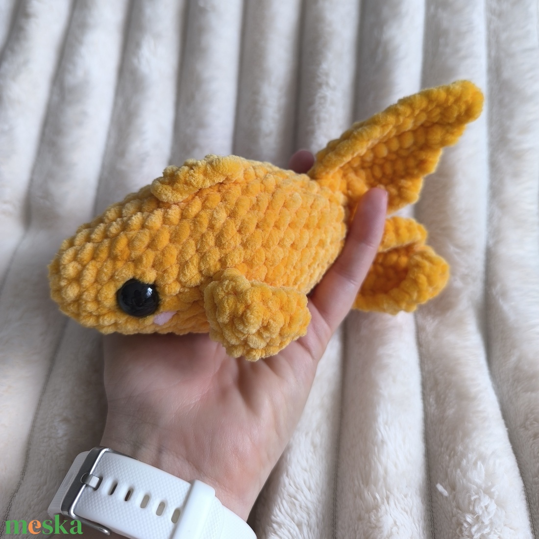Bubbi, a horgolt halacska - játék & sport - plüssállat & játékfigura - más figura - Meska.hu
