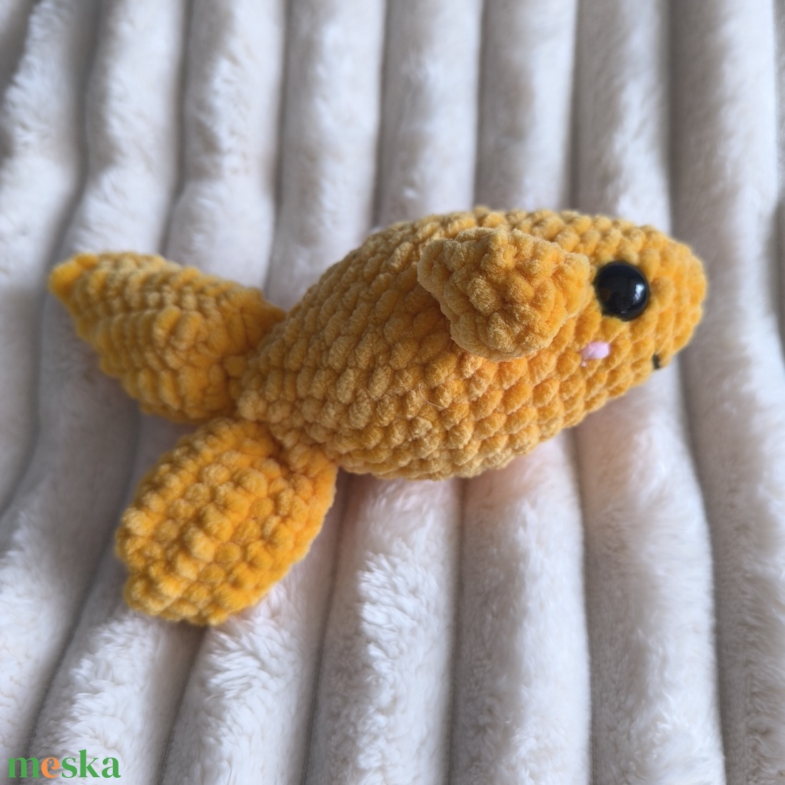 Bubbi, a horgolt halacska - játék & sport - plüssállat & játékfigura - más figura - Meska.hu