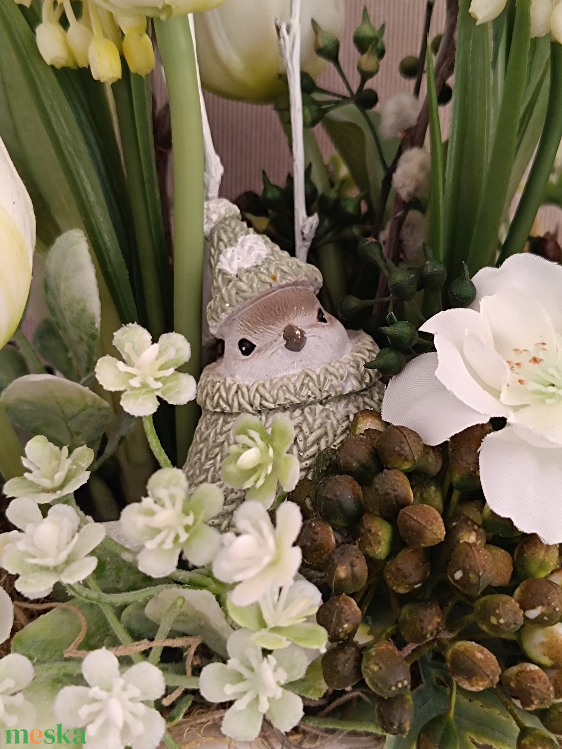 Fehér tavaszi tulipános dekoráció - otthon & életmód - dekoráció - asztal és polc dekoráció - asztaldísz - Meska.hu Fehér tavaszi tulipános dekoráció - otthon & életmód - dekoráció - asztal és polc dekoráció - asztaldísz - Meska.hu