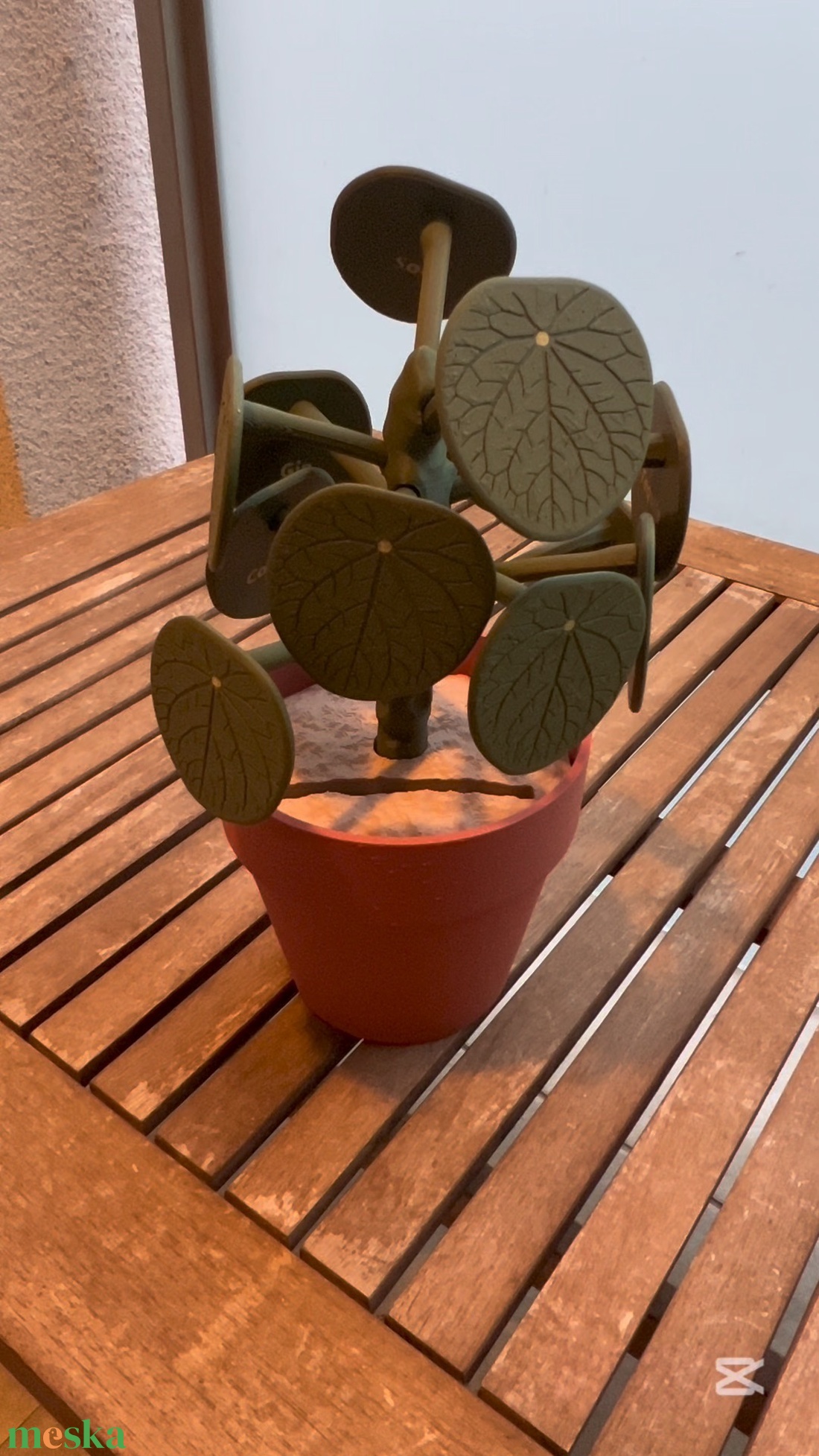 Választónövény  - otthon & életmód - bútor - asztal - Meska.hu