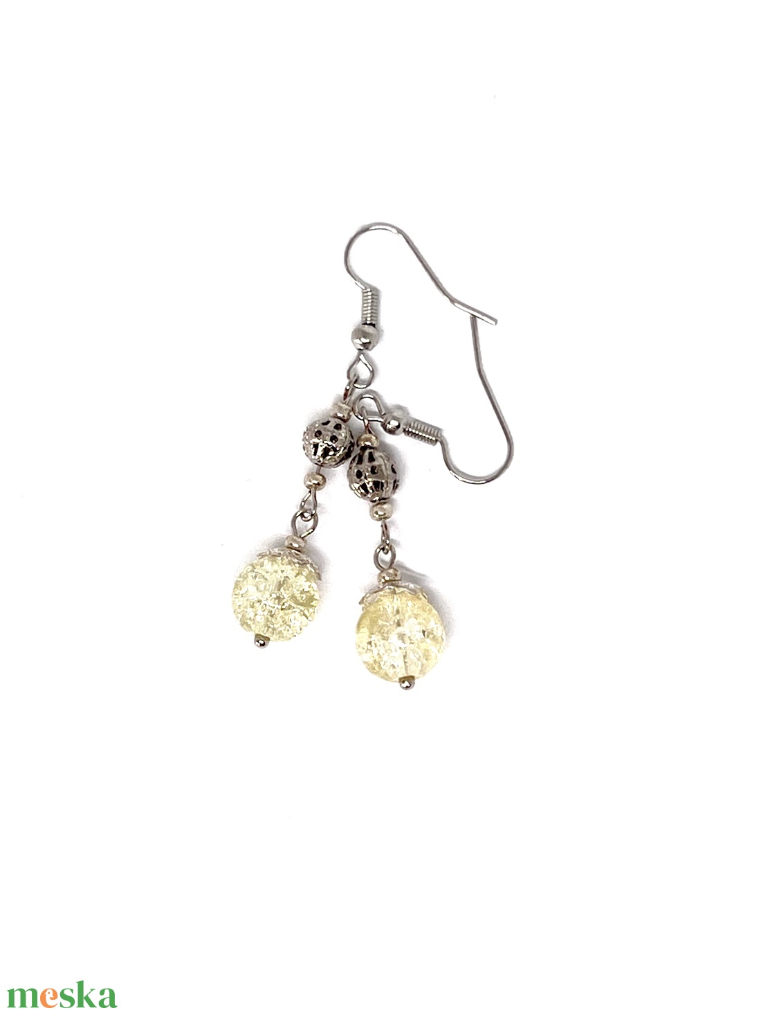 Halvány sárga kézműves roppantott üveg gyöngy lógós fülbevaló - ékszer - fülbevaló - lógó fülbevaló - Meska.hu