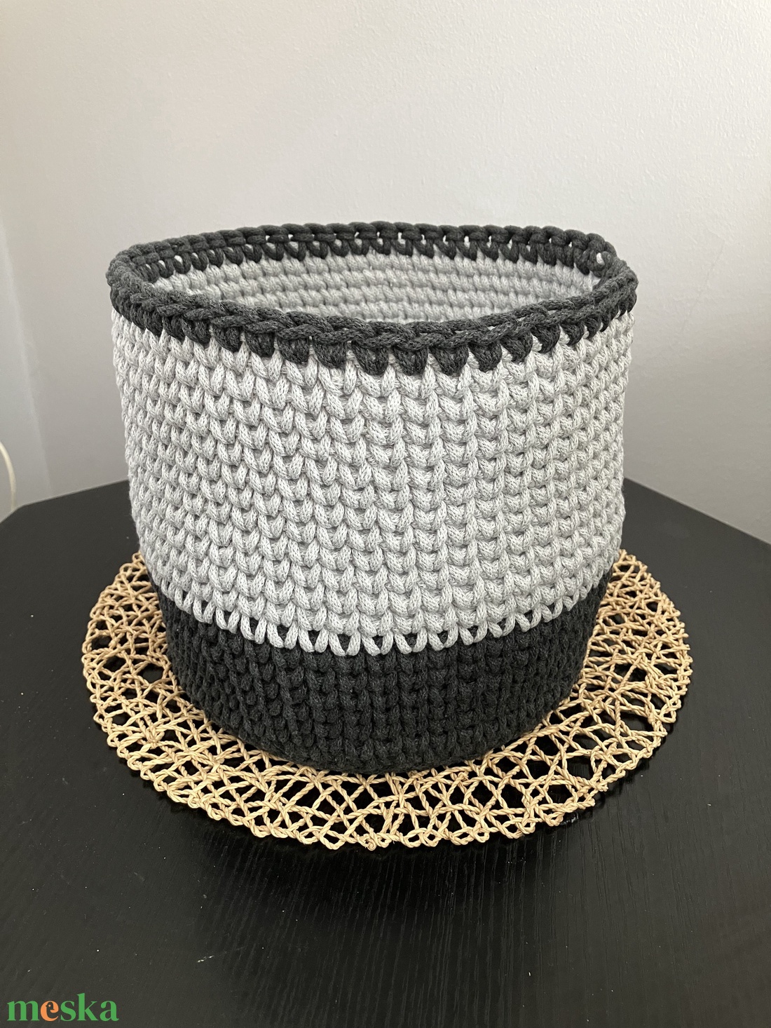 Horgolt kaspó - otthon & életmód - dekoráció - virágdísz és tartó - cserép & kaspó - Meska.hu