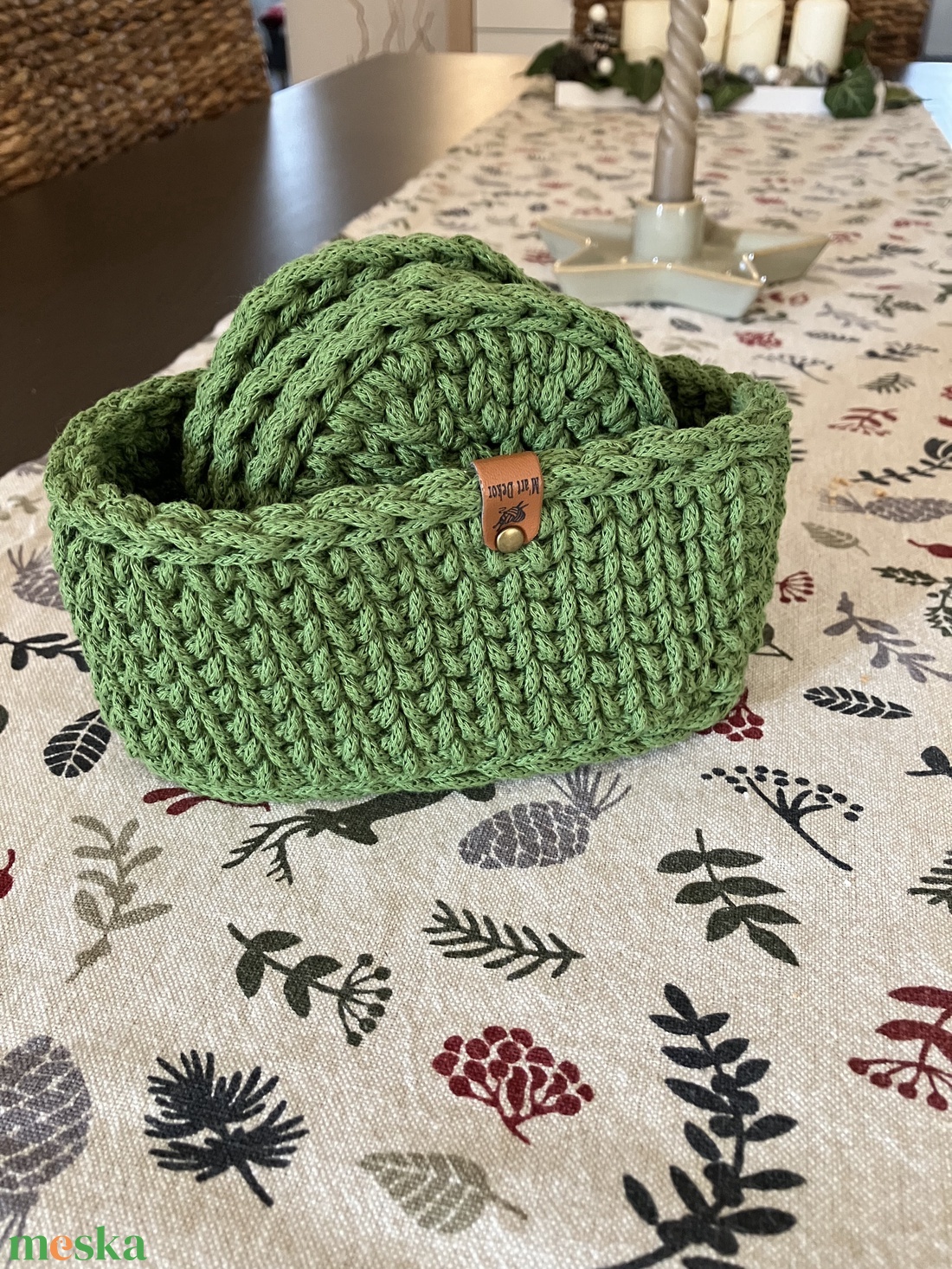 Horgolt poháralátét tartóval - otthon & életmód - konyhafelszerelés, tálalás - tálalás - tányér- és poháralátét - Meska.hu