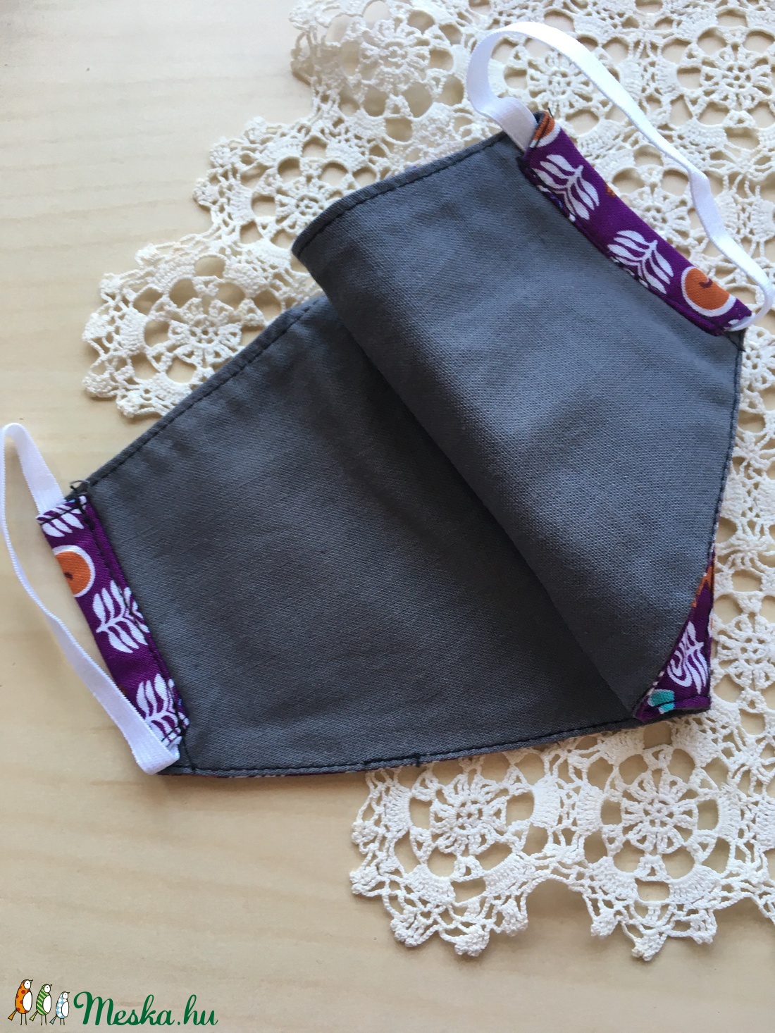 Lila mókusos maszk, női gumis orrú arcmaszk, designer textil maszk - női - női - Meska.hu Lila mókusos maszk, női gumis orrú arcmaszk, designer textil maszk - női - női - Meska.hu