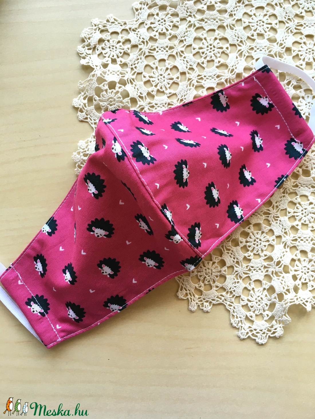 Rózsaszín sünis maszk, női gumis orrú arcmaszk, designer textil maszk - női - női - Meska.hu Rózsaszín sünis maszk, női gumis orrú arcmaszk, designer textil maszk - női - női - Meska.hu