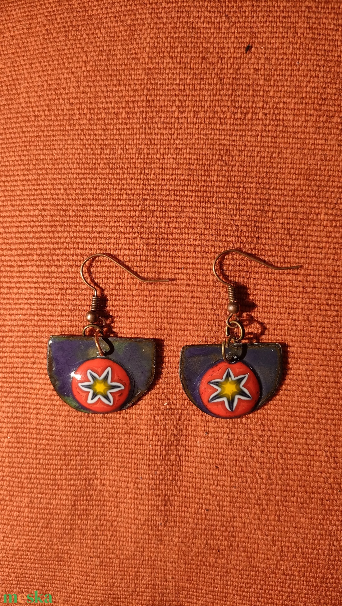 Tűzzománc fülbevaló - ékszer - fülbevaló - lógó fülbevaló - Meska.hu