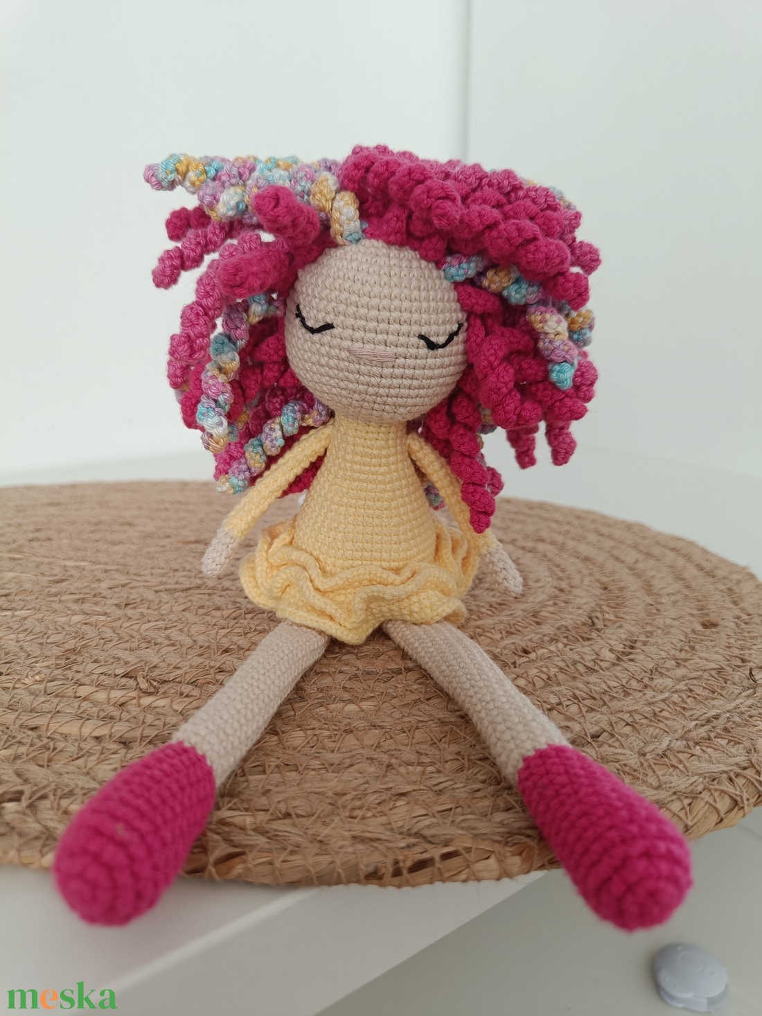 Horgolt vidám baba  - játék & sport - plüssállat & játékfigura - ember - Meska.hu