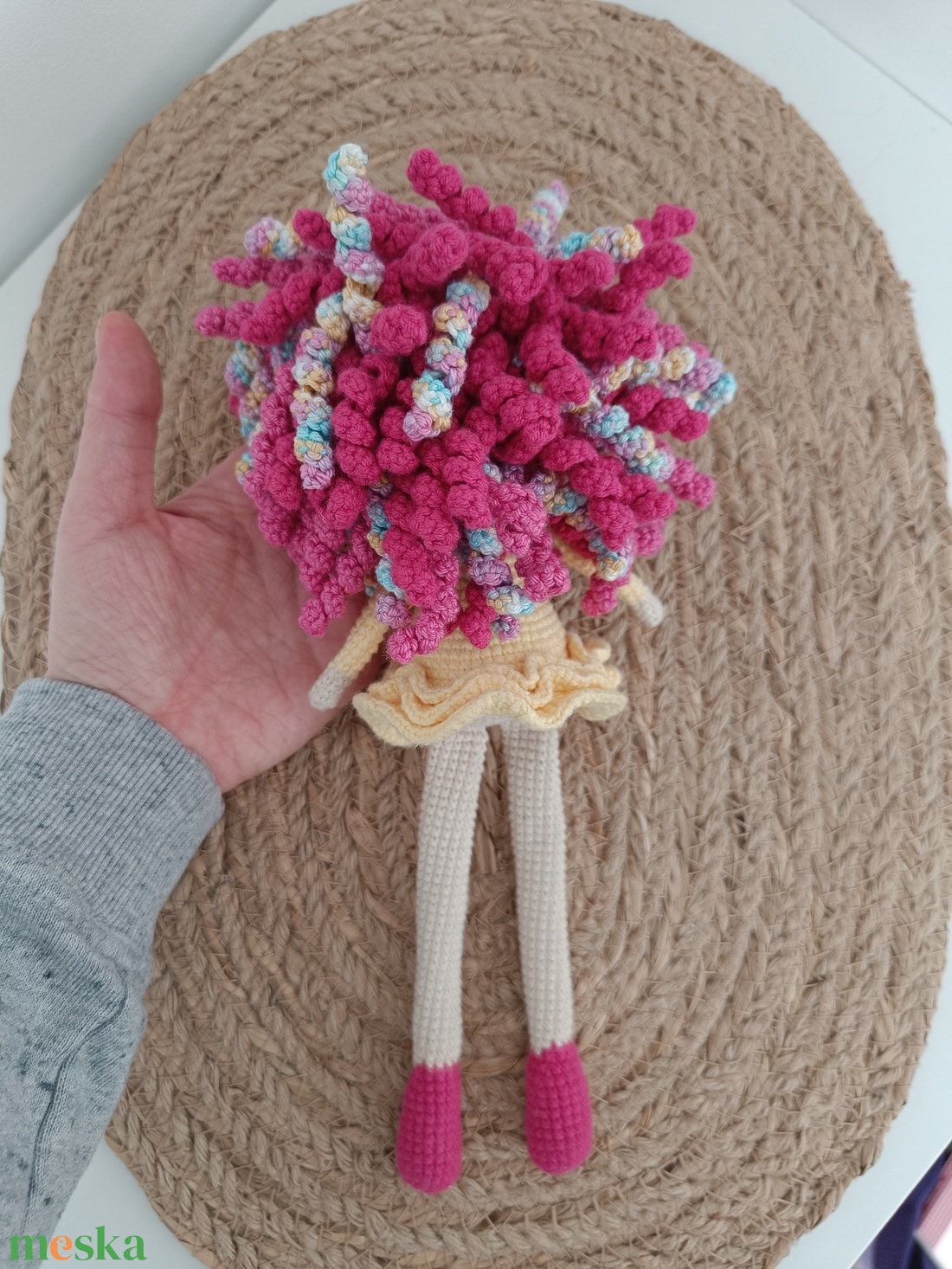 Horgolt vidám baba  - játék & sport - plüssállat & játékfigura - ember - Meska.hu