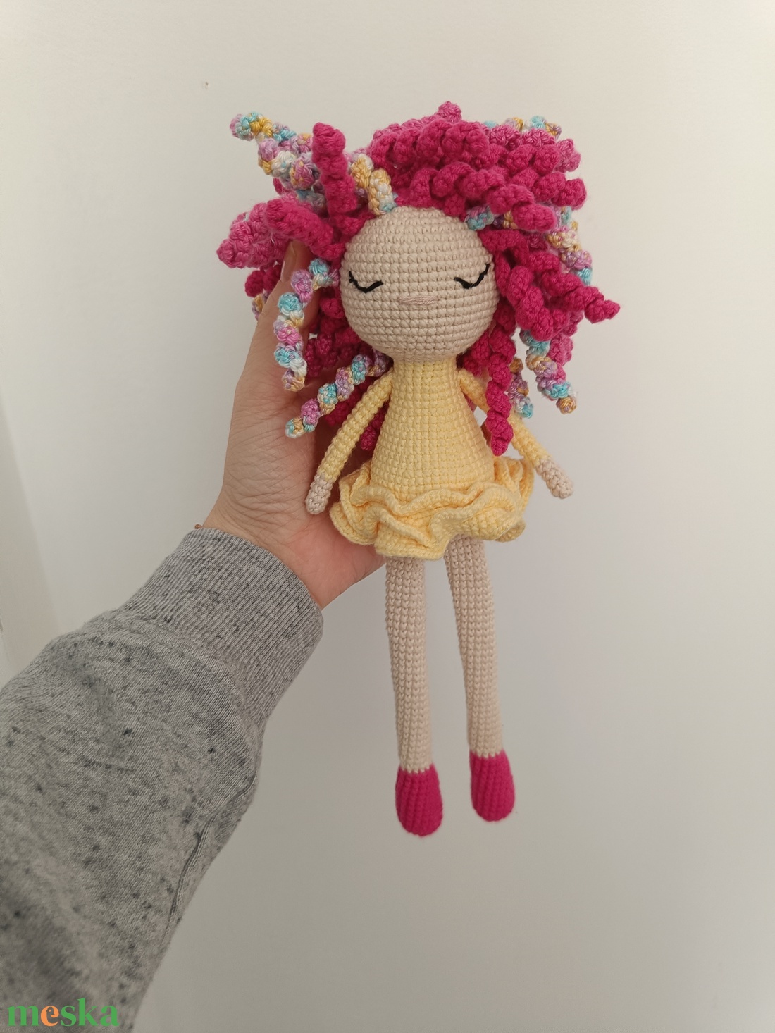 Horgolt vidám baba  - játék & sport - plüssállat & játékfigura - ember - Meska.hu