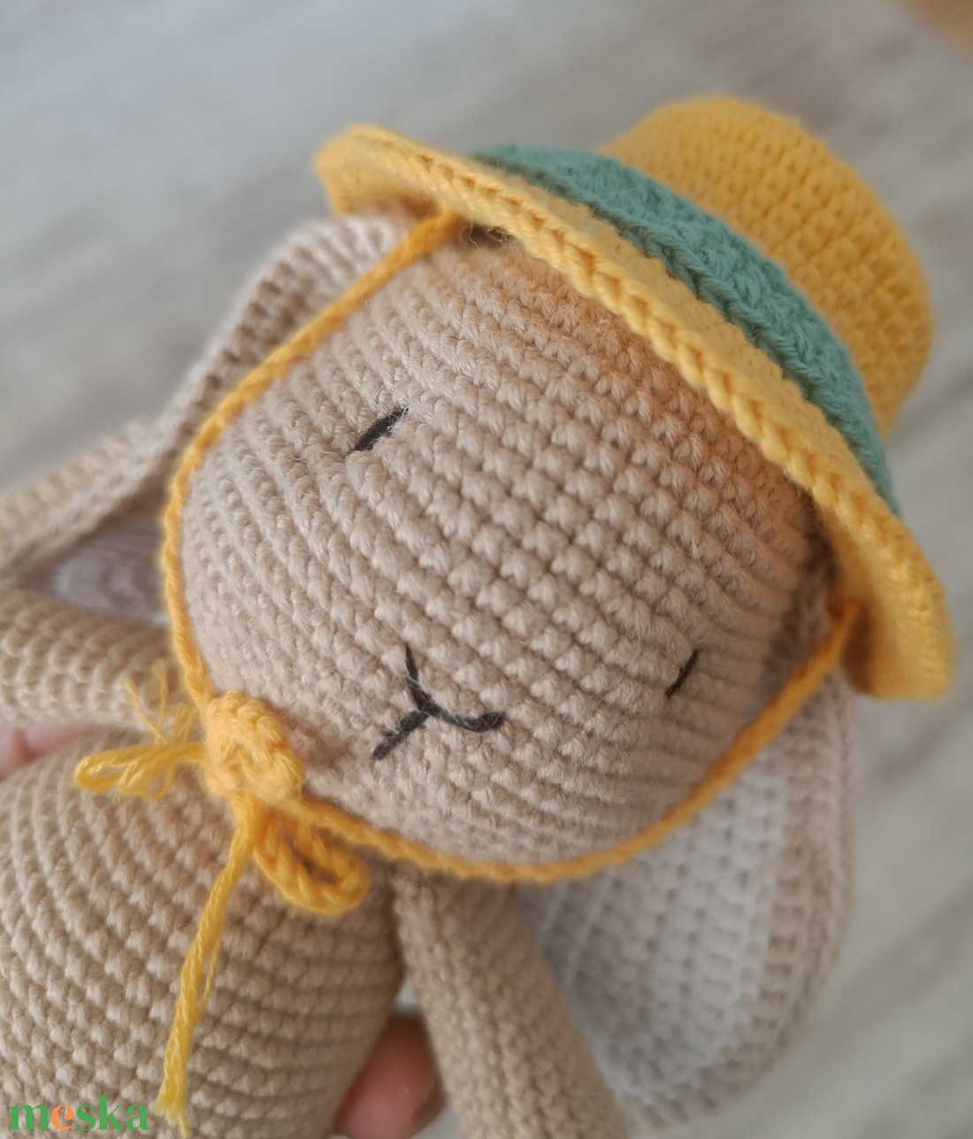 Horgolt nyuszi, levehető sapkával  - játék & sport - plüssállat & játékfigura - nyuszi - Meska.hu