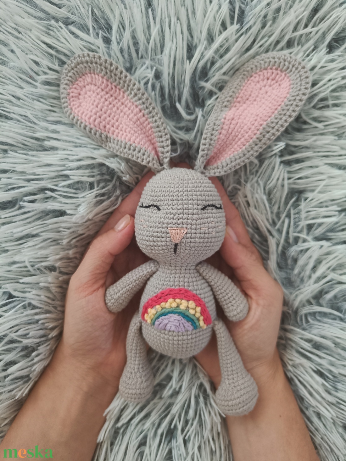 Horgolt nyuszi, különleges hímzéssel - játék & sport - plüssállat & játékfigura - nyuszi - Meska.hu