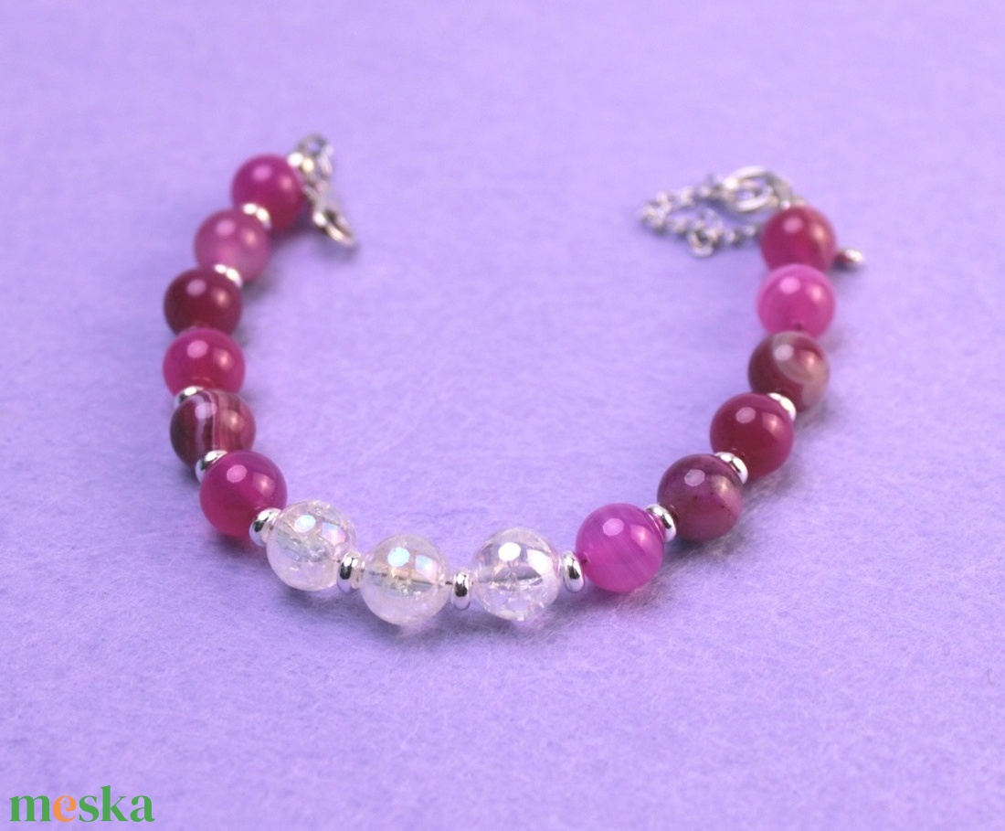 Karkötő aqua aura kvarc és szalagos magenta achát - ékszer - karkötő - ásványkarkötő - Meska.hu