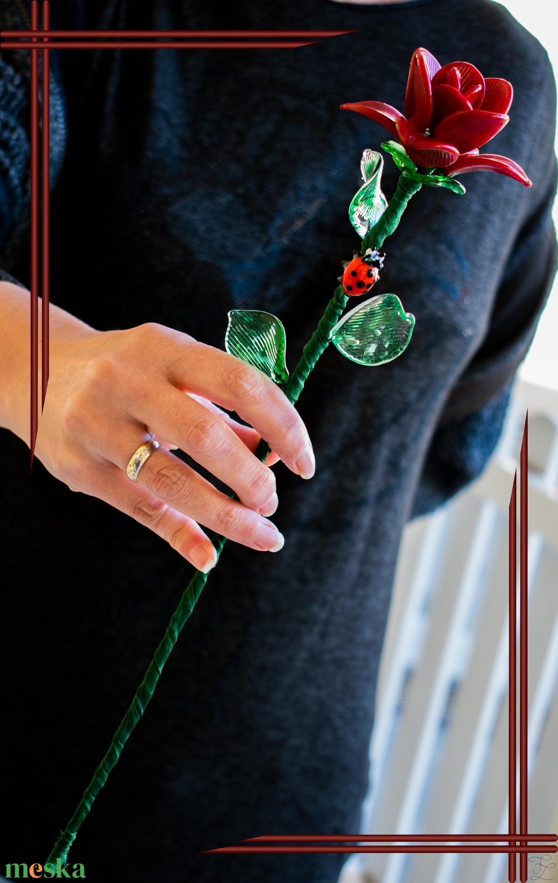 Üveg rózsa - közép piros opál - otthon & életmód - dekoráció - asztal és polc dekoráció - díszüveg - Meska.hu