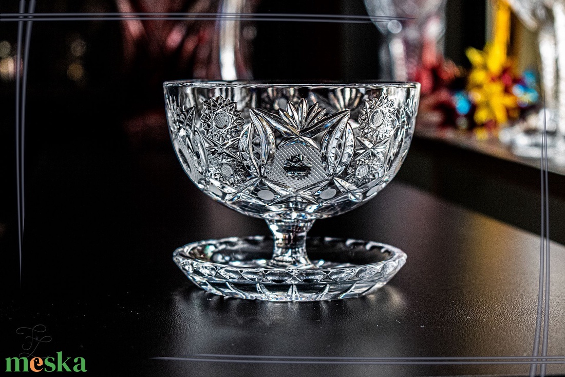Csiszolt kristályüveg fagylaltos kehely - otthon & életmód - konyhafelszerelés, tálalás - tálalás - pohár - Meska.hu