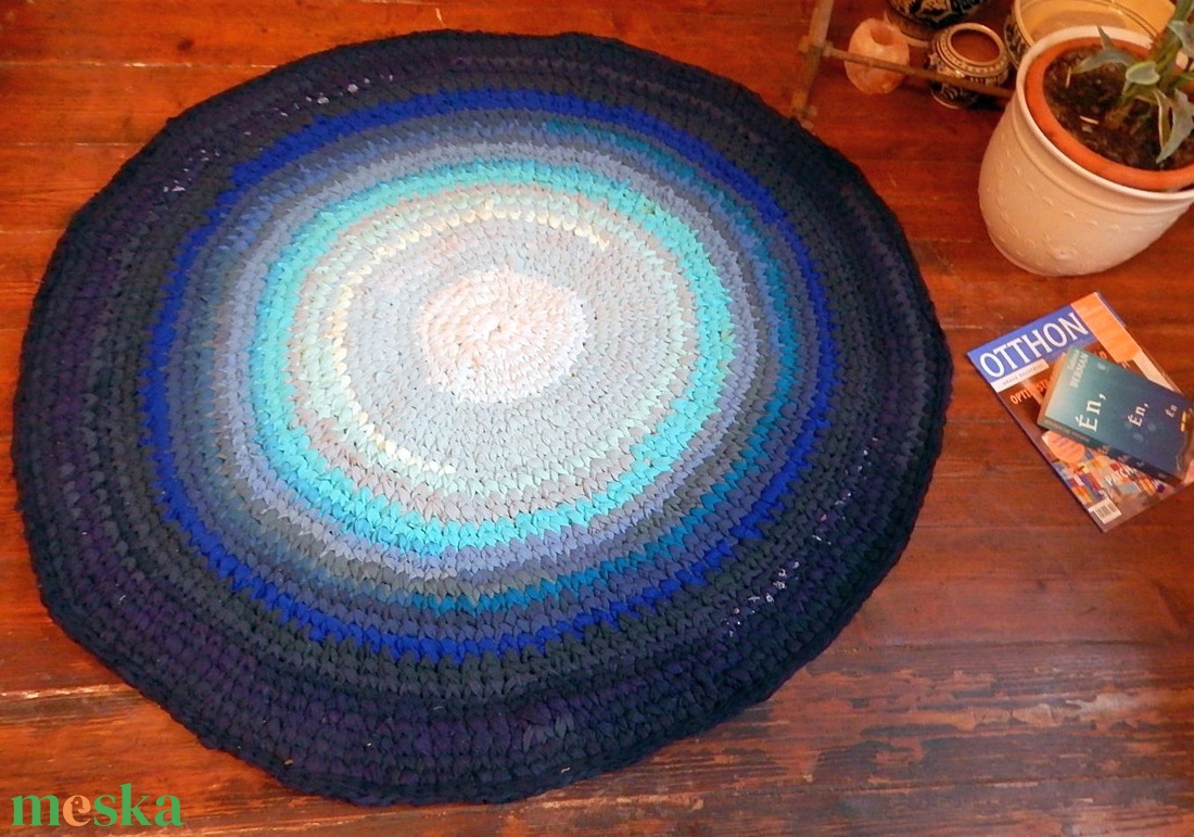 horgolt szőnyeg újrahasznosított anyagokból - otthon & életmód - lakástextil - szőnyeg - horgolt szőnyeg - Meska.hu