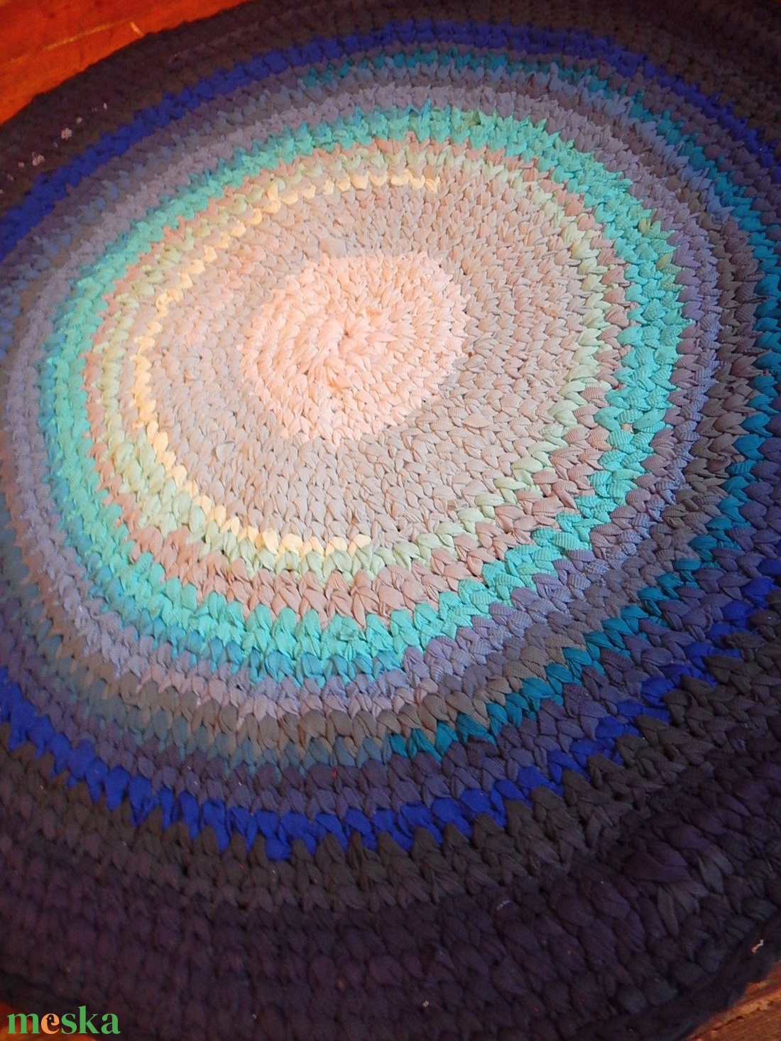 horgolt szőnyeg újrahasznosított anyagokból - otthon & életmód - lakástextil - szőnyeg - horgolt szőnyeg - Meska.hu