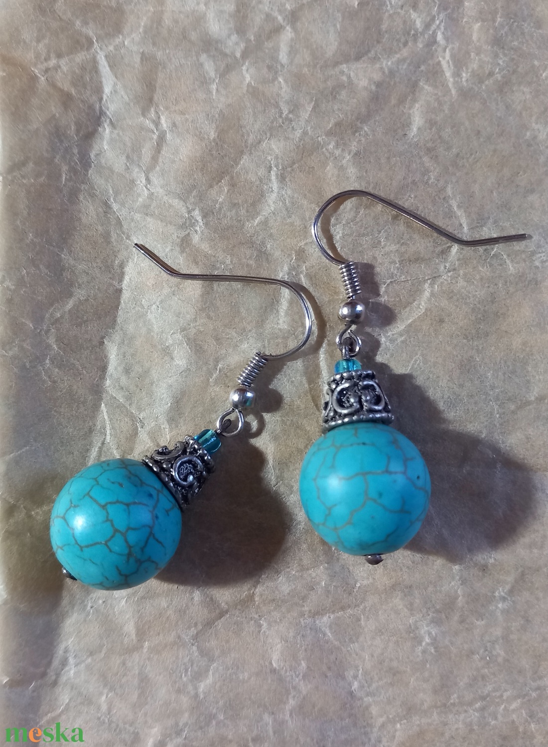 Türkiz gyöngy fülbevaló  - ékszer - fülbevaló - lógó fülbevaló - Meska.hu Türkiz gyöngy fülbevaló  - ékszer - fülbevaló - lógó fülbevaló - Meska.hu