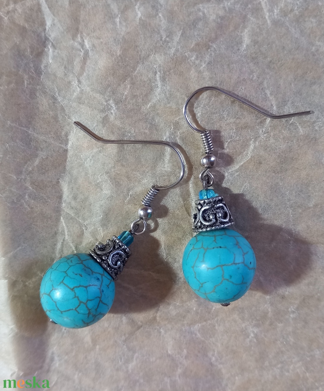 Türkiz gyöngy fülbevaló  - ékszer - fülbevaló - lógó fülbevaló - Meska.hu Türkiz gyöngy fülbevaló  - ékszer - fülbevaló - lógó fülbevaló - Meska.hu