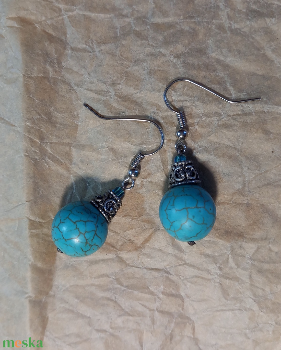 Türkiz gyöngy fülbevaló  - ékszer - fülbevaló - lógó fülbevaló - Meska.hu Türkiz gyöngy fülbevaló  - ékszer - fülbevaló - lógó fülbevaló - Meska.hu
