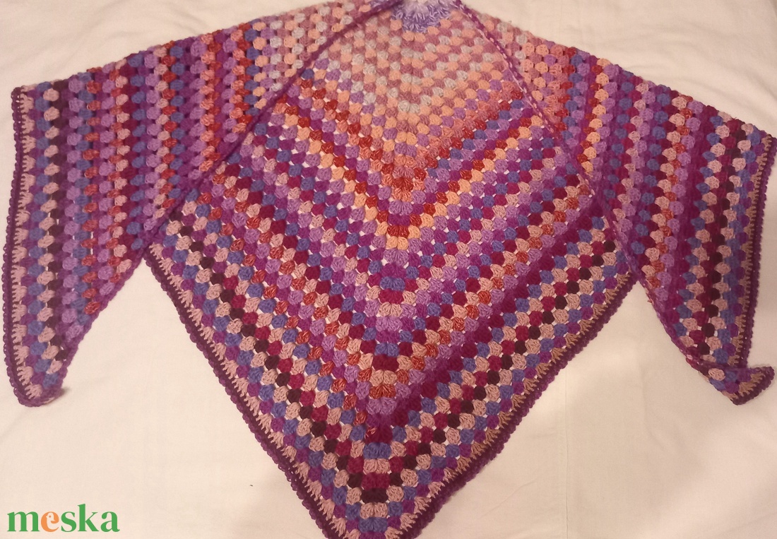 Horgolt vállkendő   - ruha & divat - sál, sapka, kendő - vállkendő - Meska.hu