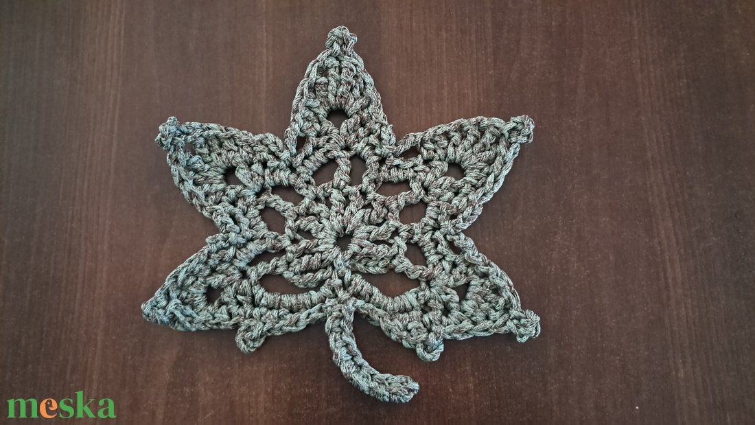 Horgolt őszi asztaldísz - otthon & életmód - dekoráció - asztal és polc dekoráció - horgolt & csipketerítő - Meska.hu