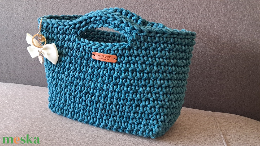 Horgolt kézitáska  - táska & tok - kézitáska & válltáska - kézitáska - Meska.hu