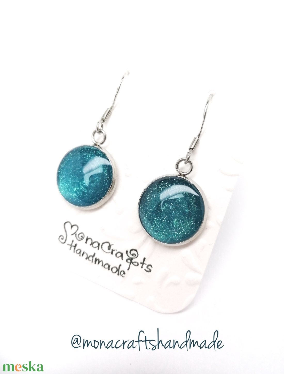 Aurora - türkizkék csillámos fülbevaló acél alappal  (15 mm) - ékszer - fülbevaló - lógós kerek fülbevaló - Meska.hu