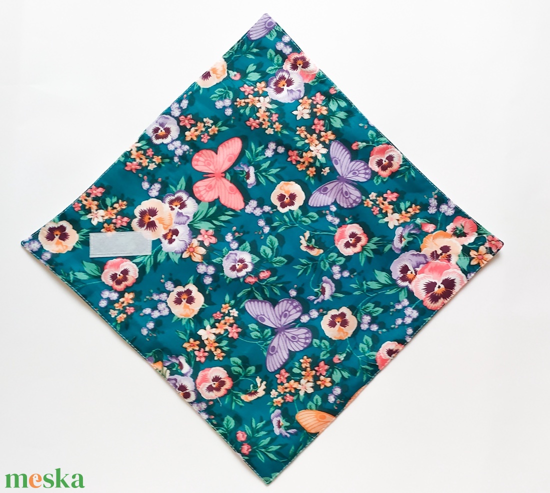 Újraszalvéta, szendvics csomagoló, textil szalvéta, türkiz alapon pillangós - táska & tok - uzsonna- & ebéd tartó - szendvics csomagoló - Meska.hu Újraszalvéta, szendvics csomagoló, textil szalvéta, türkiz alapon pillangós - táska & tok - uzsonna- & ebéd tartó - szendvics csomagoló - Meska.hu