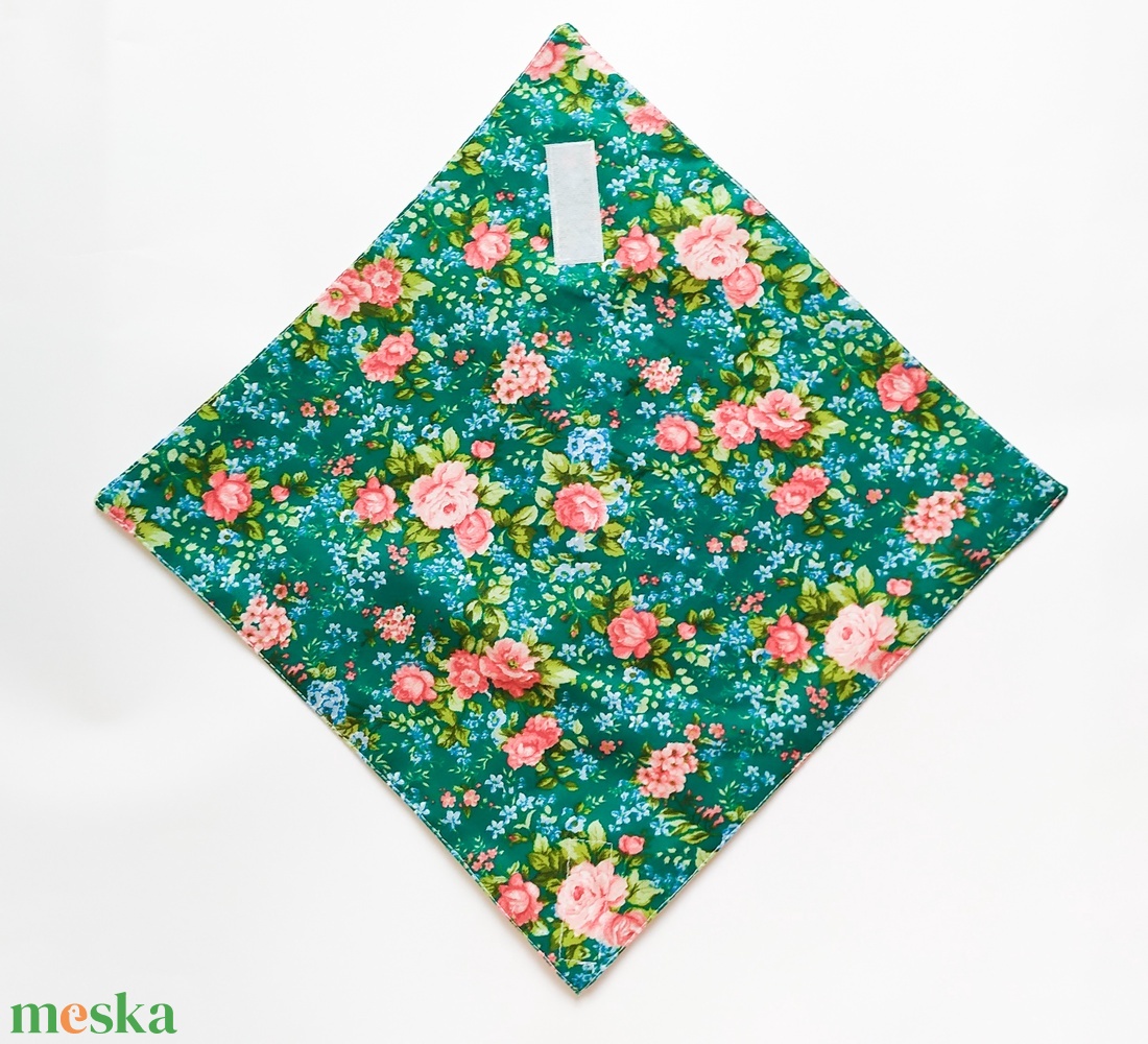 Újraszalvéta, szendvics csomagoló, textil szalvéta, zöld alapon rózsás - táska & tok - uzsonna- & ebéd tartó - szendvics csomagoló - Meska.hu Újraszalvéta, szendvics csomagoló, textil szalvéta, zöld alapon rózsás - táska & tok - uzsonna- & ebéd tartó - szendvics csomagoló - Meska.hu